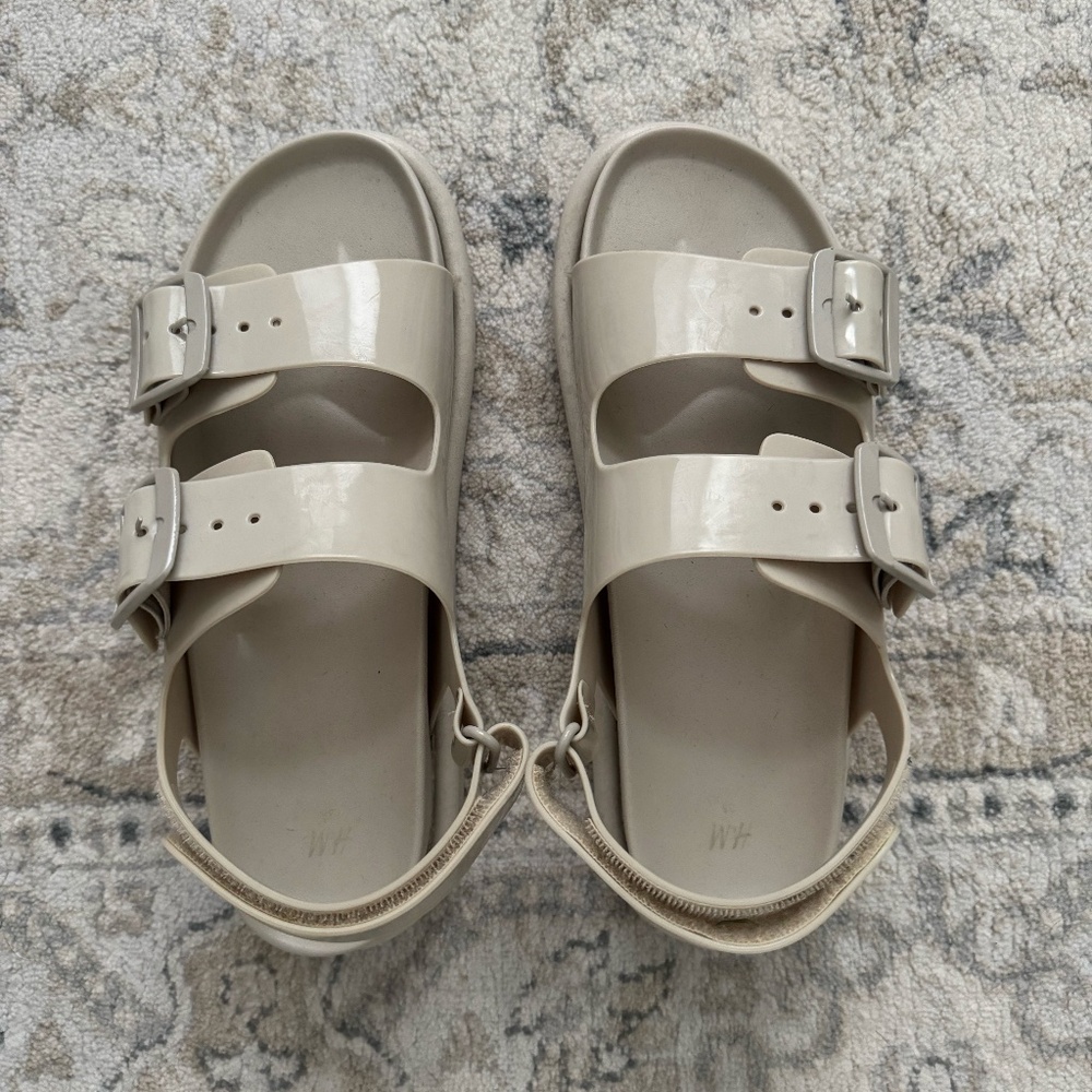 Ladies jelly sandals